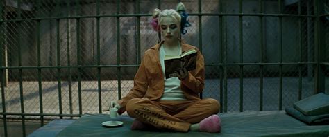 Margot Robbie As Harley Quinn Suicide Squad Photo 39233826 Fanpop