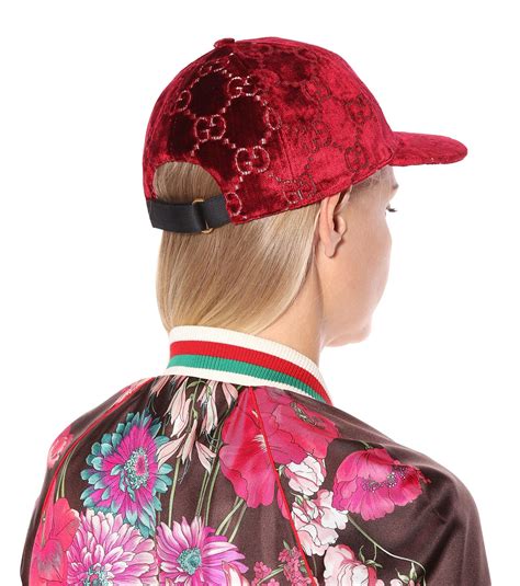 Inquiries about gucci website or online purchases. Gucci GG Velvet Cap in Red - Lyst