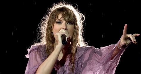 Taylor Swift Fans Pass Out And Throw Up As Chaotic Nashville Show