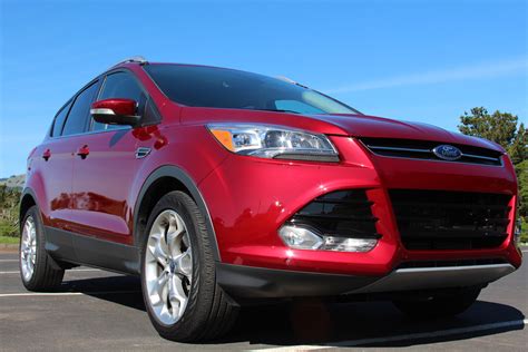 Please take a moment out of your busy schedule to recognize and thank your dedicated management, sales, finance, and service teams. 2016 / 2017 Ford Escape for Sale in your area - CarGurus