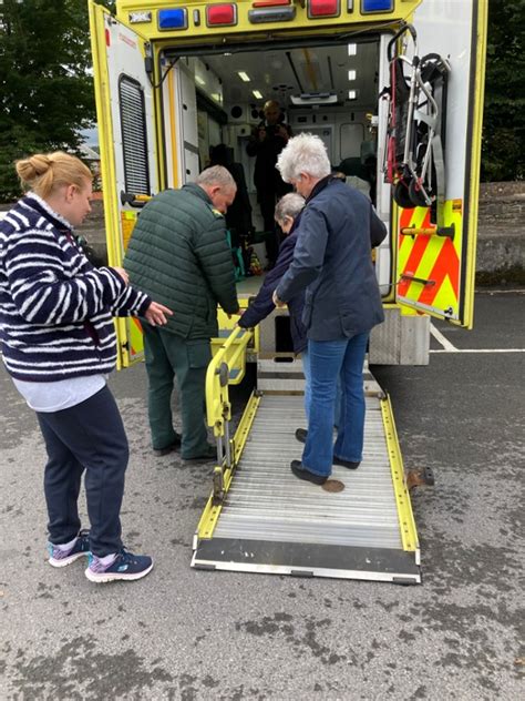 Dementia Matters To The Welsh Ambulance Service Welsh Ambulance