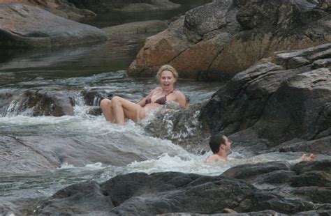 This list contains charlize theron's exes like ryan reynolds and sean penn. Charlize Theron Boyfriend Stuart Townsend 2012 | All ...