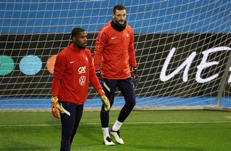 Hugo lloris wurde am 26.12.1986 geboren. Croatia-France: "We will have to surpass ourselves ...