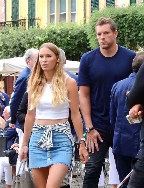 Caroline wozniacki a annoncé ce lundi la naissance de son premier enfant ; Caroline Wozniacki and David Lee Strolling in Portofino ...