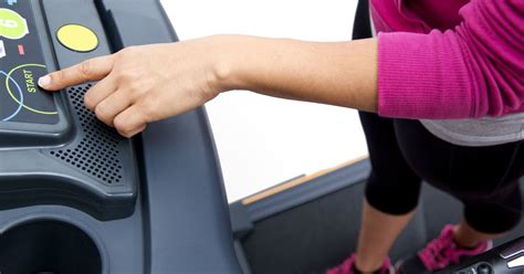 4 Regular Maintenance Tips To Keep Your Home Treadmill Running Smoothly