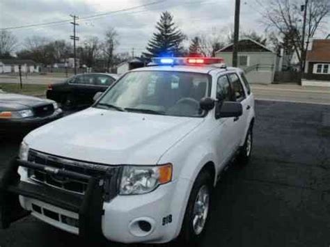Ford Escape Police Cruiser Fully Loaded All Lights Used Classic Cars