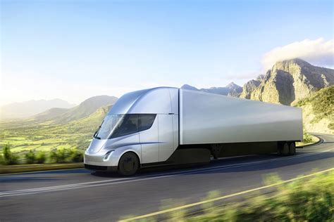 Hunt last year without support vehicles. Tesla's New Electric Semi Truck Is Making Its Debut ...