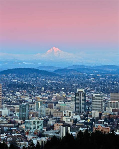 Best Views Of Portland Oregon And Mount Hood Estherjulee Oregon Trail