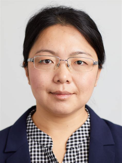 Professor Lina Yao