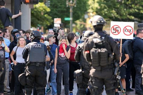 Portland Cops Investigate Use Of Force Against Counter Protesters