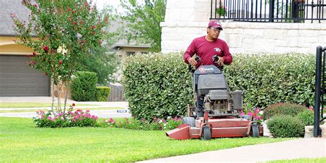 Lawn Service In Georgetown Tx Abc Home And Commercial Services