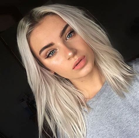 Cute blonde highlights tumblr hot blonde lob hair color blonde pinterest. ριитєяєѕт: reverdetoi☼ тυмвℓя: fadedthrill♕ | Прически ...