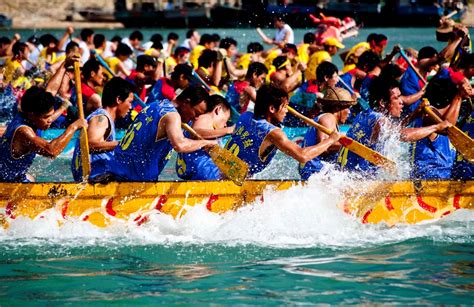 chinese dragon boat festival history  date traditions  customs