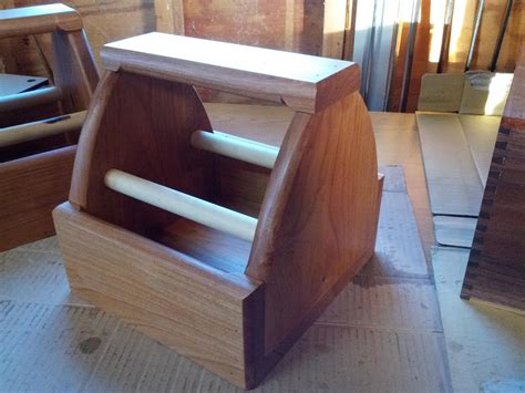 They themselves credit some old plans from a magazine in their article.also, please bear in mi… wood shoe shine box plans - Router Forums