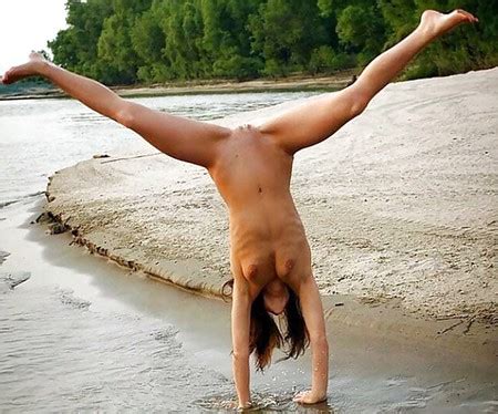 Headstands And Handstands 36 Pics XHamster