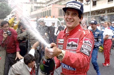 20 Anos Da Morte De Ayrton Senna Relembre A Carreira Do Nosso ídolo Em Fotos Clickgrátis