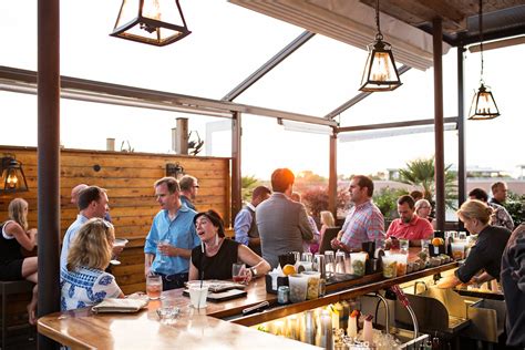 Best Rooftop Bar Charleston Sc Rooftop Drinks Stars Restaurant