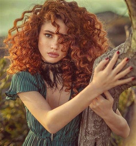 Pin By Berke On Curly Beautiful Red Hair Red Hair Woman Redhead Beauty