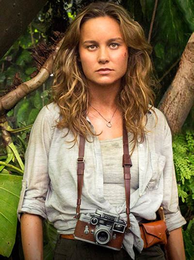 Brie Larsons Symbolic Jewels In ‘kong Skull Island The Adventurine