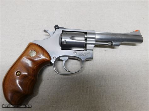 Smith And Wesson Model 63132 Handr Mag