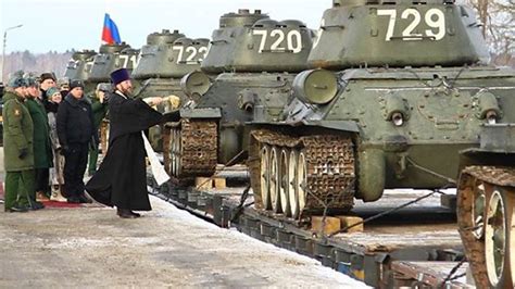 Trainload Of Vintage T 34 Tanks Wows Russians Bbc News