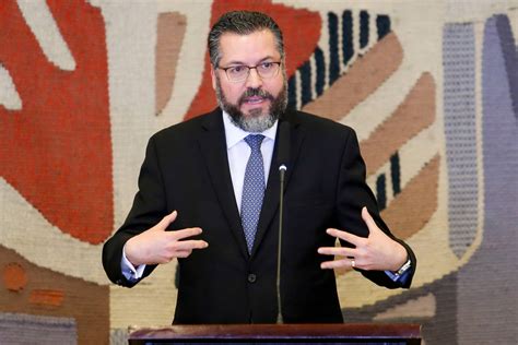 Leia A íntegra Do Discurso Do Ministro Ernesto Araújo Em Sua Posse No Ministério Das Relações
