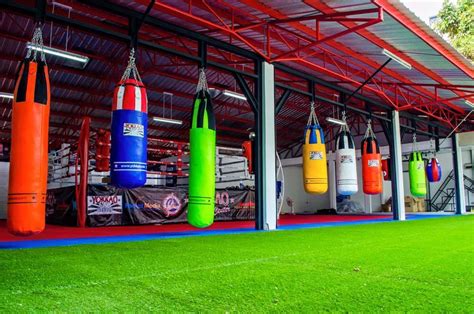 Merican muay thai gym is a gym in kuala lumpur, malaysia. The new Yokkao Muay Thai Gym in the middle of Bangkok - My ...