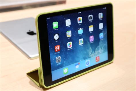 Hands On With The New Ipad Mini With Retina Display Techcrunch