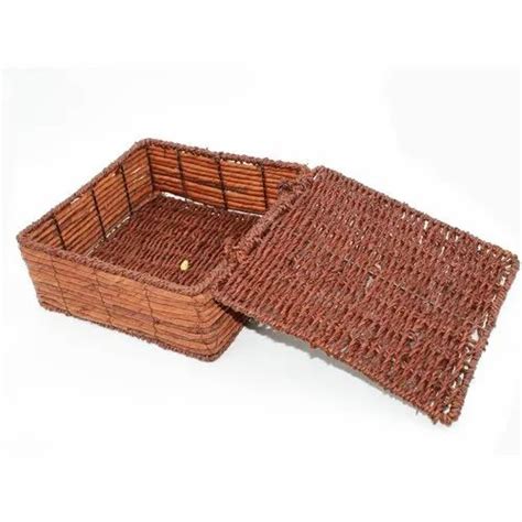 Decorative Brown Jute Basket With Lid At Rs 500piece Jute Basket In