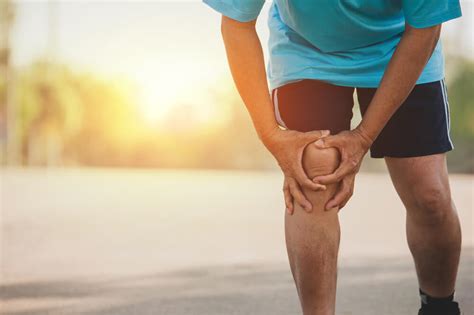 Three Causes Of Burning Pain In Knee Franklin Rehab