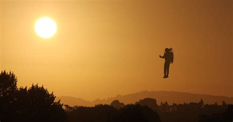Another Mysterious Jetpack Man Was Spotted 6000 Feet Above Los Angeles