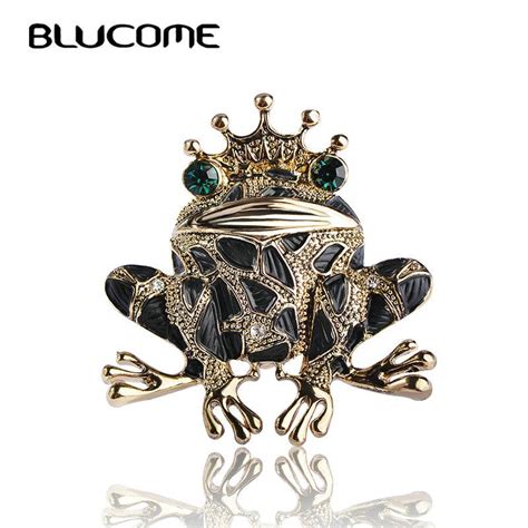 Blucome Vintage Black Frog Brooch Green Eyes Insect Toad Brooches For