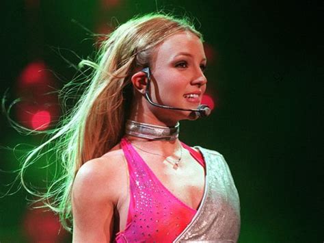 Jul 01, 2021 · britney spears's younger sister jamie lynn says she is proud of singer for speaking up; Britney Spears' brother-in-law defends family over ...