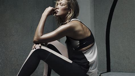 Karlie Kloss 2560x1440 Karlie Elizabeth Kloss Model Sport Blonde