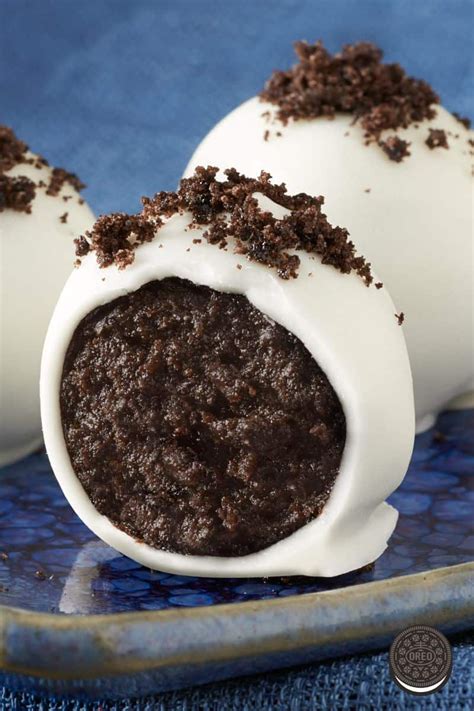 Oreo Cream Cheese Balls Recipe Chocolate Baking Desserts Food