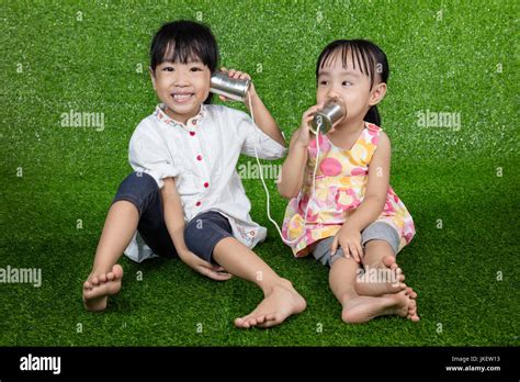 Chinese Kids Playing Hi Res Stock Photography And Images Alamy