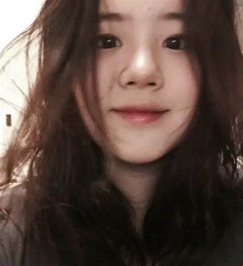정용진 고현정 아들위해 1000억원을 투자했다? 고현정 딸이자 신세계 정용진 장녀 근황 : 네모판
