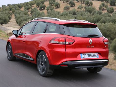 Renault clio iv grandtour experience tce90 |navigation 13.790 eur (brutto) 11.588 eur (netto) 19% mwst. Renault Clio Grandtour 5 - Autofakty.pl