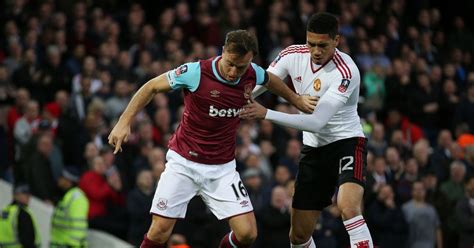 West ham at a glance: What channel is West Ham vs Manchester United on? TV ...