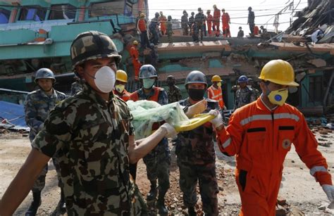 Kathmandu Nepal In Quake Hit Nepal Rescuers Struggle To Recover The
