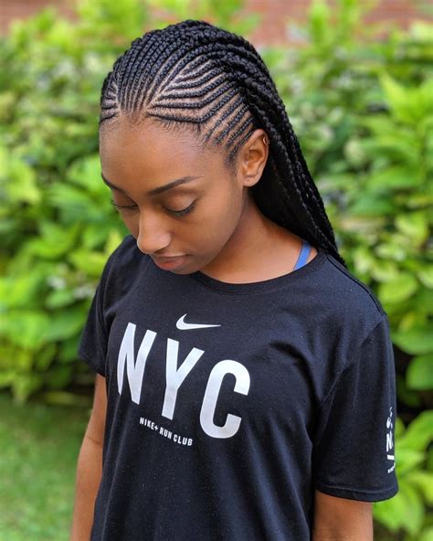 These braids are quite popular with the name of pencil, banana braids, or cornrow braids. 2020 Ghana Weaving Hairstyles That Can Change Your Look Beautifully | Cornrow braid styles ...