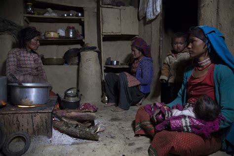 Giornata Per Ligiene Mestruale Le Donne Nepalesi Discriminate Durante