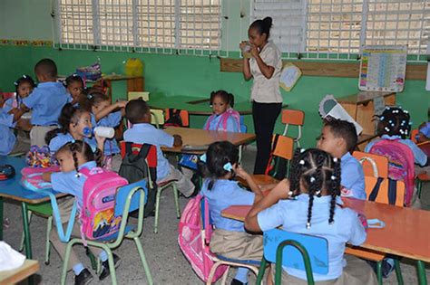 República Dominicana La Asociación Dominicana De Profesores Realizará