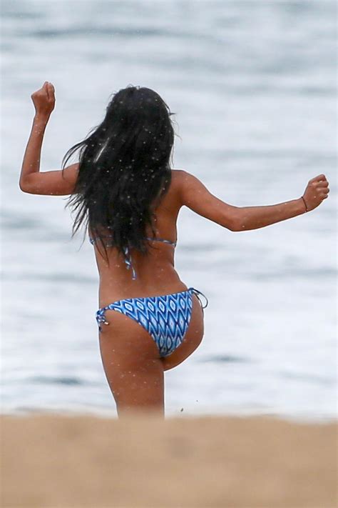 nicole scherzinger in bikini on the beach in hawaii 10 12 2018 celebmafia