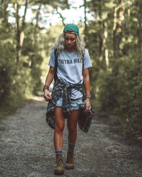 Cute Summer Camping Outfits Ideas What To Wear Camping Outfits For