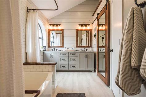 Farmhouse Bathroom Decor 23 Stylish Ideas To Inspire You