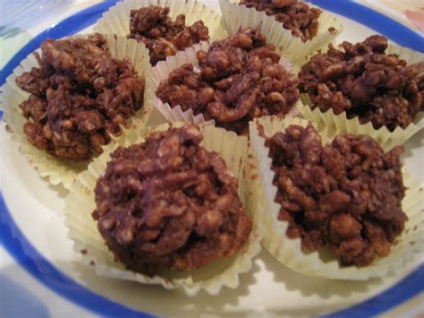 Cool the chocolate at room temperature daily until chocolate becomes viscous (can cooled in the refrigerator). Capital Living: Chocolate Bubble Cakes