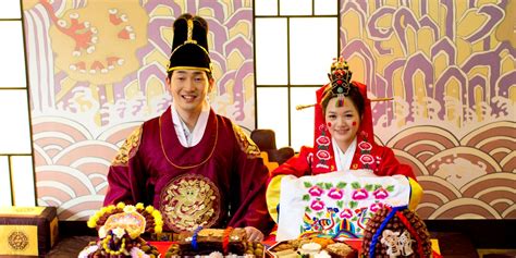 Korean Wedding Traditions A Union Of Two Families Easyday