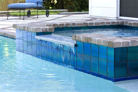 Color Shifting Modono Glass Tiles Are Used In This Florida Pool And Spa