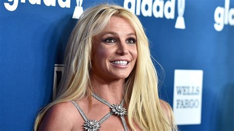 Britney Spears Embraces Single Life With Dancing Posing Topless And A New Addition To The
